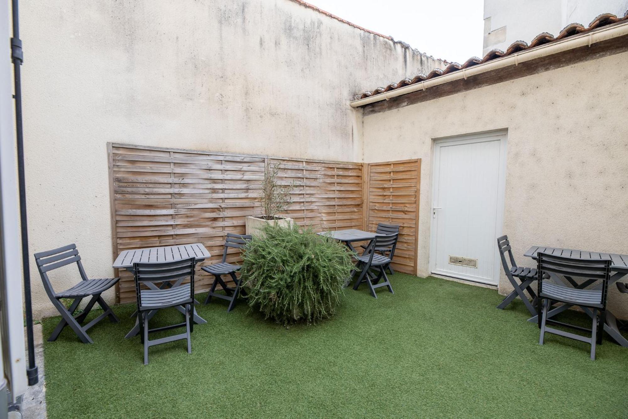 #Nouveau@Nature&Beaut# Cognac Exterior photo